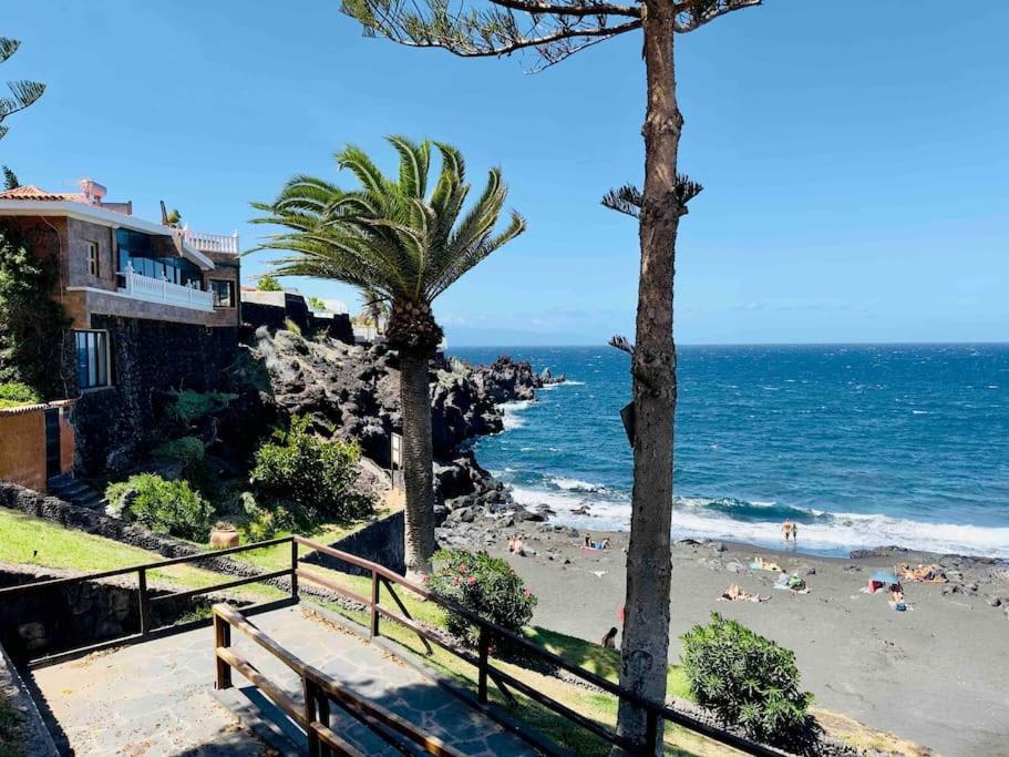 Beachfront Villa And Pool プエルト・デ・サンティアゴ エクステリア 写真